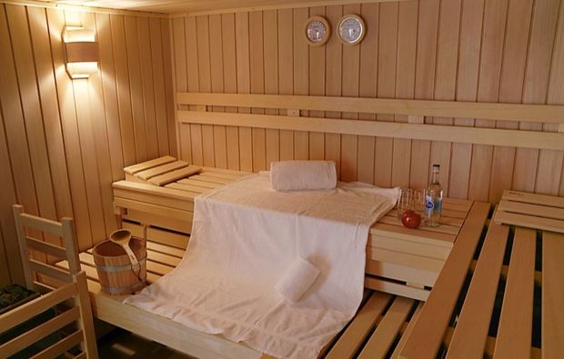 romantik-wochenende-zuerich-sauna