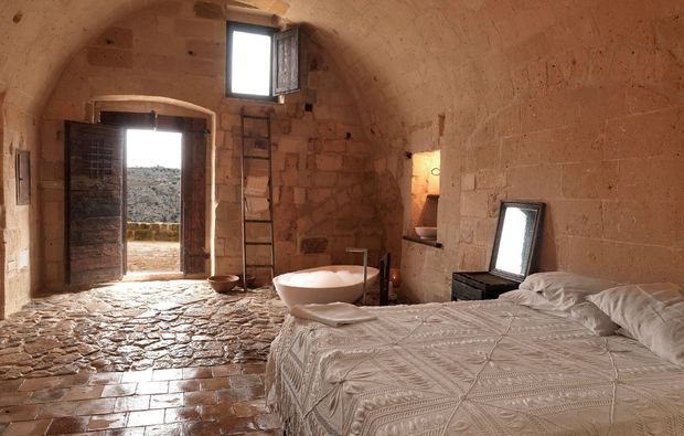hotel-matera-italien-41511275299