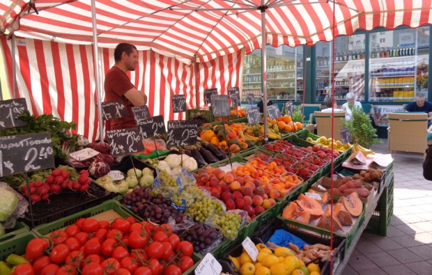 kulinarische-stadtfuehrung-wien-naschmarkt