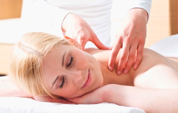 romantikwochenende-wengen-massage