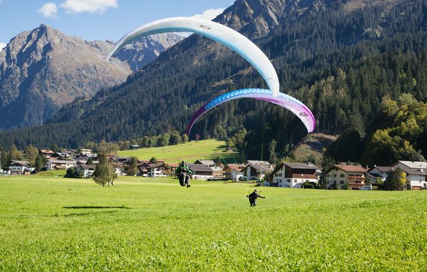 klosters-gleitschirm-tandemflug-paragliding