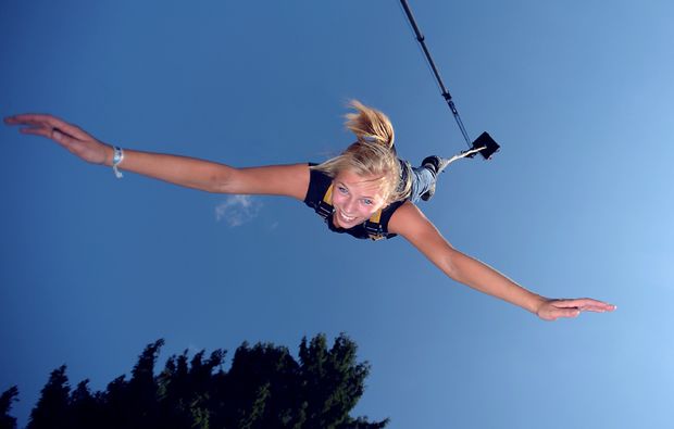 tandem-bungee-jumping-fuer-zwei-muenchen-oberschleissheim-bg1