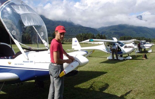 flugzeug-rundflug-ueber-die-fraenkische-seenplatte-fliegen