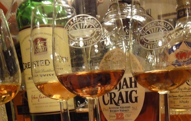whisky-verkostung-hall-in-tirol-tasting