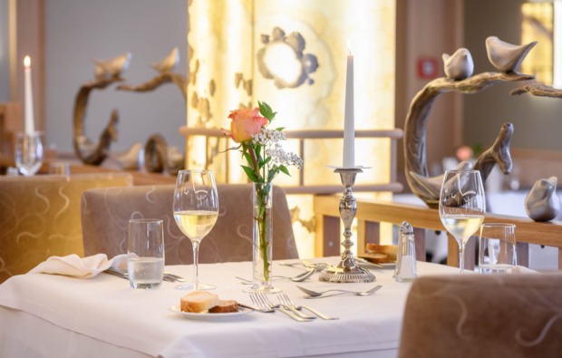 candle-light-dinner-fuer-zwei-friedrichshafen-bg2
