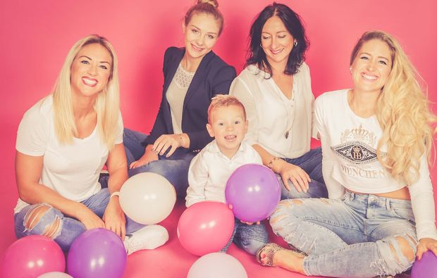 familien-fotoshooting-wien-zentrum-luftballons