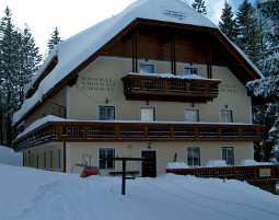 2-zauberhafte-unterkunft-pension-koderholt-moenichkirchen-winter