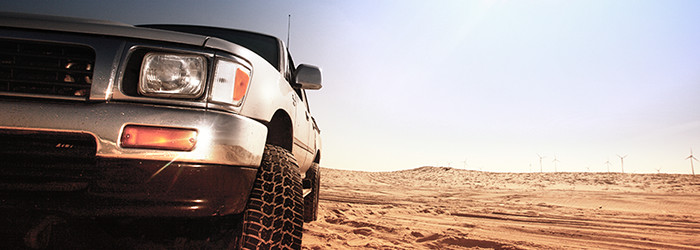 Geländewagen offroad fahren