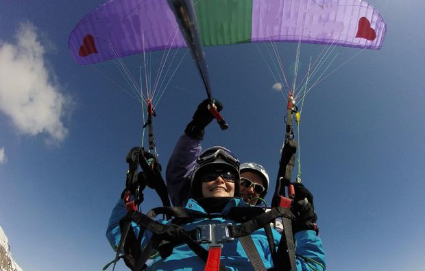 gleitschirm-tandemflug-silbertal-flug