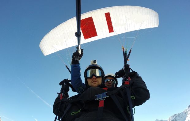 gleitschirm-tandemflug-silbertal-paragliding