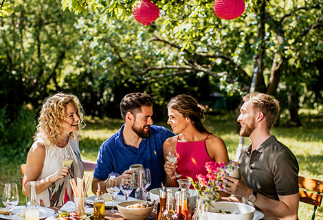 SO ÜBERRASCHST DU DEINE LIEBSTEN MIT DER BESTEN GRILLPARTY DES SOMMERS