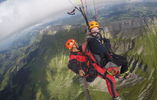 tandem-paragliding-marbach-spass