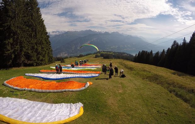 tandem-paragliding-interlaken-jungfraregion