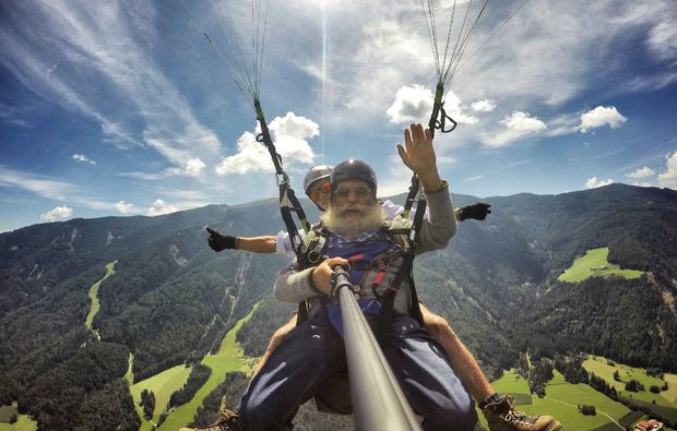 tandem-paragliding-bruneck