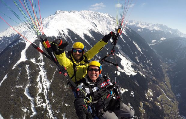 tandem-paragliding-st-gallenkirch