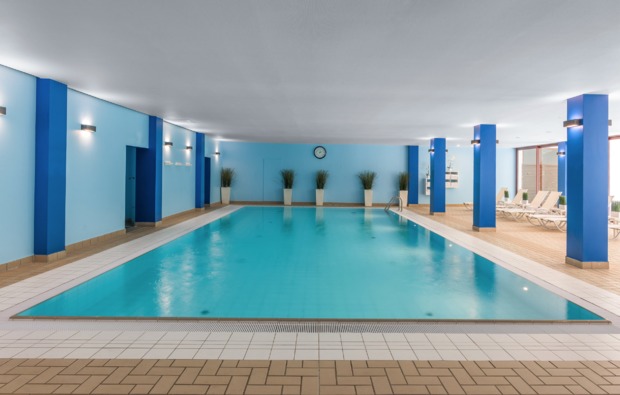 staedtereise-luxemburg-pool