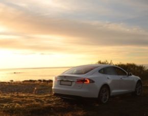 Tesla Selber Fahren 1 In Zurich Als Geschenk Mydays