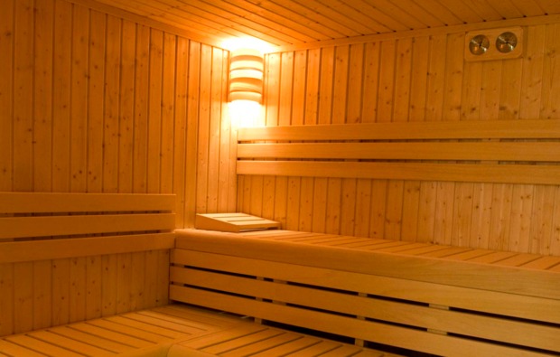 staedtereise-budapest-sauna