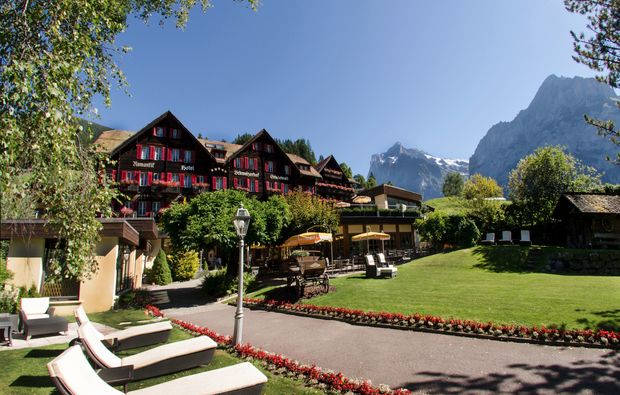 candle-light-dinner-grindelwald-hotel1506683471