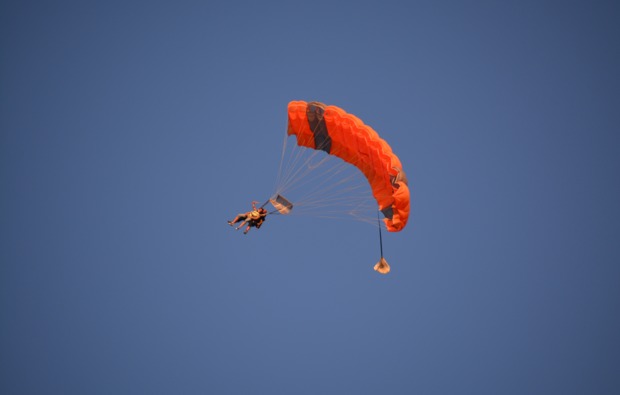 skydiving-st-michael-schirm