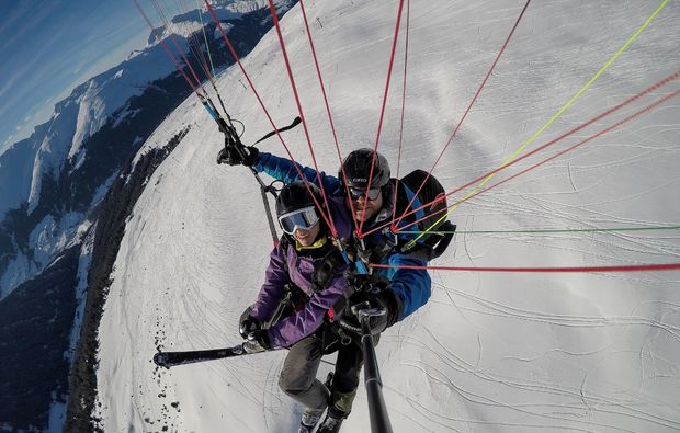 davos-ski-paragliding