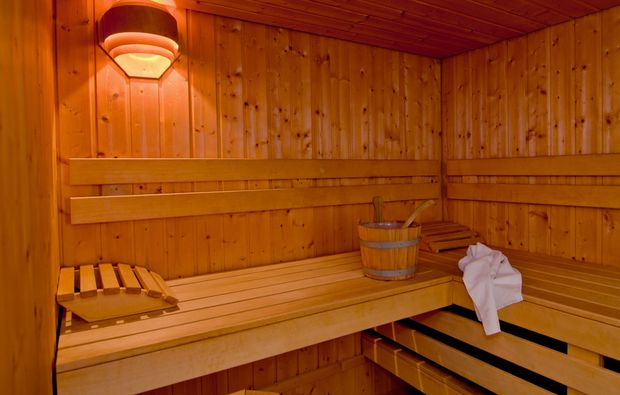 3-days-you-me-wiesbaden-dampfbad