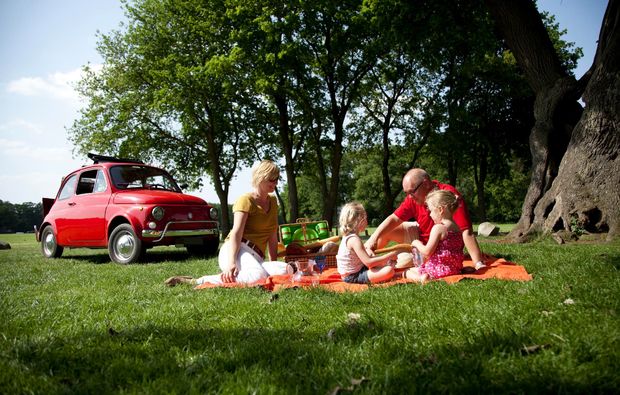 oldtimer-fahren-ootmarsum-picknick