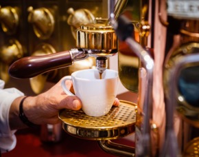 Kaffeeseminar Zwiesel - Barista-Kurs, Latte-Art-Seminar & Co. für alle Kaffeefans