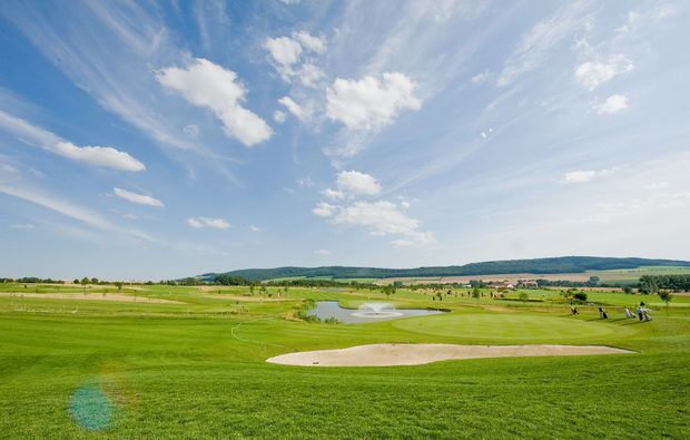 golf-schnupperkurs-hoerselberg-hainich-golfwiese
