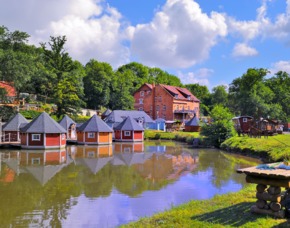 Kurzurlaub im Hüttendorf - 2 ÜN - Eberstedt Hotel Die Mühle - Grillpaket