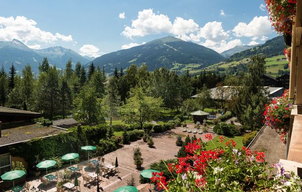 therme-bad-hofgastein-palace-ausblick
