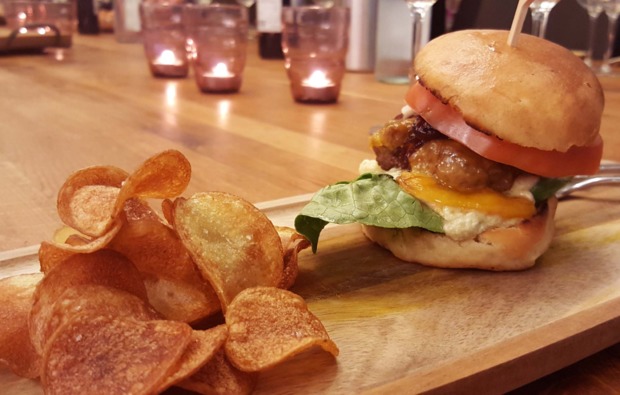burger-kochkurs-in-hamburg-kochen