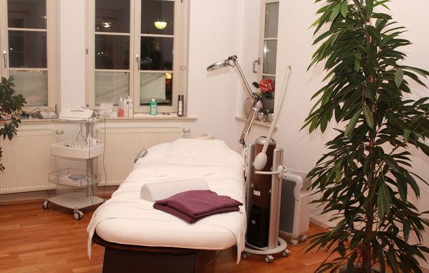 after-work-relaxing-gotha-massagezimmer