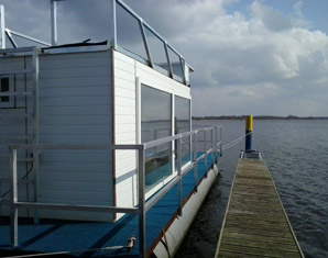 Ubernachtung Im Hausboot In Brandenburg An Der Havel Mydays