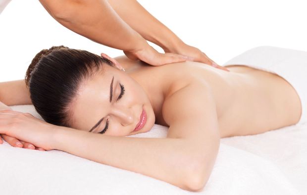 aromaoelmassage-augsburg-massage