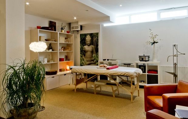 aromaoelmassage-augsburg-massageraum