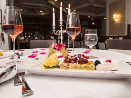 Candle Light Dinner In Berlin Mit 4 Gange Menu Mydays