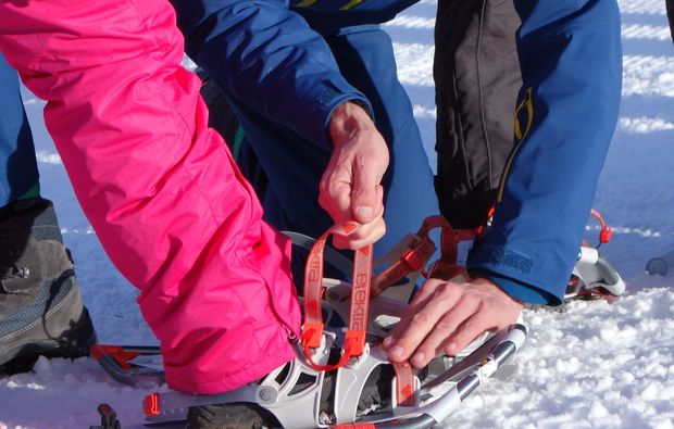 schneeschuh-wanderung-reit-im-winkel-schneeschuhe