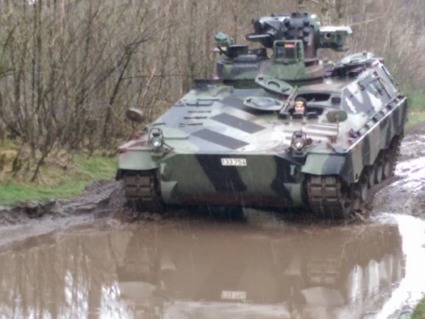 Schutzenpanzer Marder Fahren In Furstenau Als Geschenk Mydays