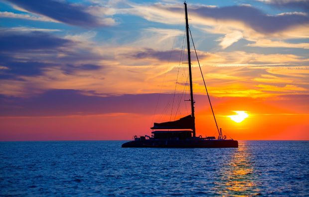 erlebnisreise-palma-de-mallorca-catamaran