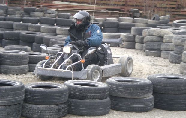 spielplatz-fuer-maenner-grossalmerode-kart-rennspass
