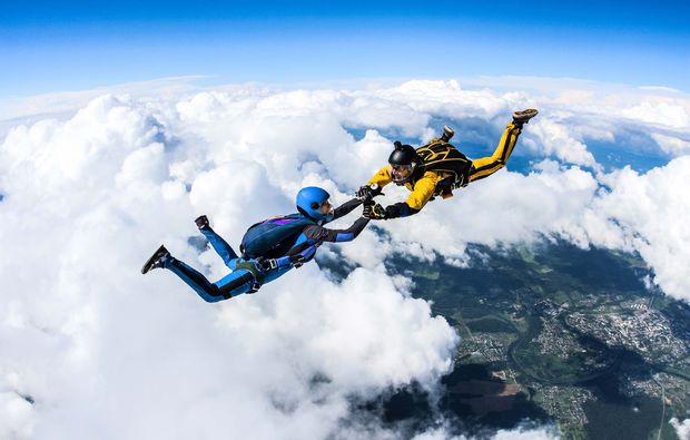 fallschirm-tandemsprung-lahrschwarzwald-extremsport