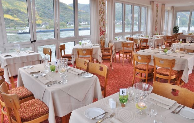 candle-light-dinner-fuer-zwei-st-goar-abendessen