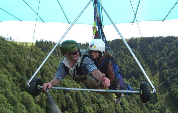 gleitschirm-tandemflug-waldkirch-paraglider