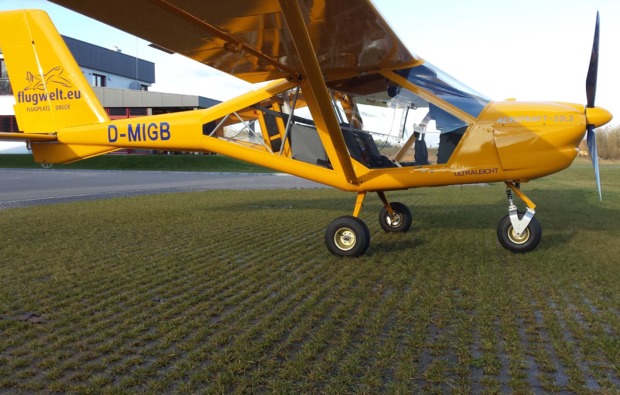 ultraleichtflugzeug-selber-fliegen-schwandorf-action