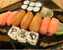 Sushi-Kochkurs Bünde - Asiatisch kochen: eine kulinarische Reise durch Fernost Sushi-Kochkurs Bünde - Asiatisch kochen: eine kulinarische Reise durch Fernost