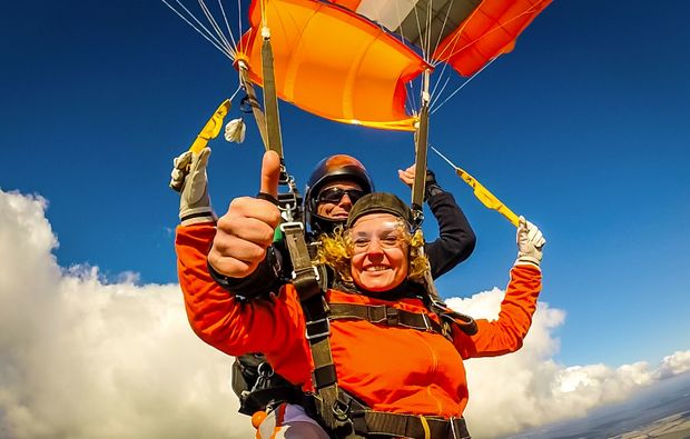 fallschirmsprung-kurs-gransee-sprung