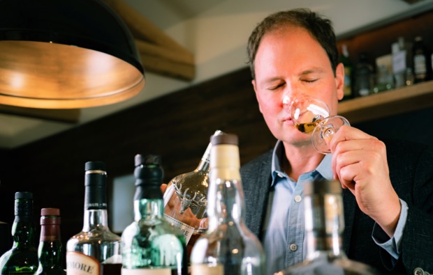 whisky-tasting-vils-bg1