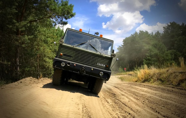 truck-fahren-mahlwinkel-manoevrieren