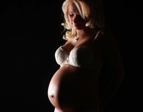 Babybauch-Fotoshooting